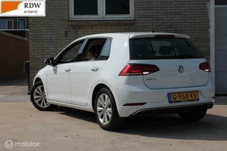 Volkswagen Golf Volkswagen Golf 1.0 TSI Comfortline Business 116PK NAP Carplay - afbeelding nr 30