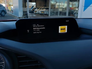 Mazda 3 2.0 e-SkyActiv-X M Hybrid 180pk Comfort | BOSE Sound | Navi | Apple Carplay+Android Auto | Clima | Adap. Cruise | Head-Up | Keyless Entry | Pdc V+A+Camera | Stuur+Stoelverwarming | 18''lm - afbeelding nr 15