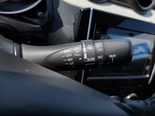 Suzuki Swift Suzuki Swift 1.0 BoosterJet 111pk Smart Hybrid Stijl | Navi | Clima | Adap.Cruise | Led Koplampen | Keyless Entry | Achteruitrijcamera | Stoelverwarming | Rijstrook+Licht+Regensensor | Privacy Glass |16'' - afbeelding nr 19