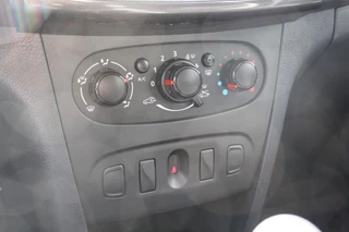 Dacia Sandero - afbeelding nr 16