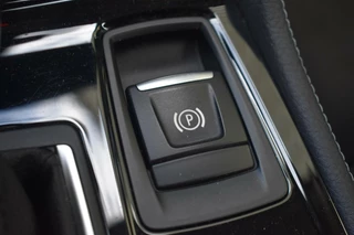 BMW 2 Serie BMW 2-serie Active Tourer 218i Executive AUT | Elek. Klep | Trekhaak | - afbeelding nr 25