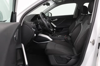 Audi Q2 Audi Q2 35 TFSI Sport | Trekhaak | Camera | Navigatie |  Sportstoelen | Climate control | PDC | Cruise control | Bluetooth - afbeelding nr 4