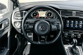 Volkswagen Golf Volkswagen Golf 2.0 TSI 4Motion R Pano Dynaudio Camera - afbeelding nr 19