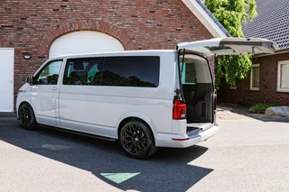 Volkswagen Transporter Volkswagen Transporter T6.1 2.0 TDI 150 PK DSG CARAVELLE L2H1 DUB/CAB A-KLEP ACC | LED | EIBACH veren | 20'' Vossenlook velgen | Side Bars | - afbeelding nr 29