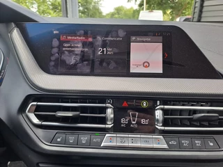 BMW 1 Serie | Navi | Sportinterieur | Stoelverw.| Head-up | Leder | M-Sport - Model 2020 - afbeelding nr 15
