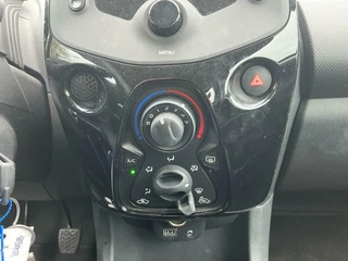 Citroën C1 Citroen C1 1.0 VTi Feel 5 Deurs Limit Cruise Airco - afbeelding nr 13