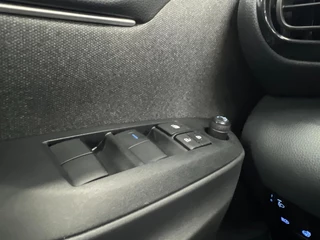 Toyota Yaris Toyota Yaris 1.5 Hybrid | Lane | Carplay | Camera | Cruise | - afbeelding nr 22