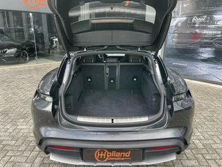 Porsche Taycan Porsche Taycan Cross Turismo 4S|SPORTCHRONO|LUCHTVER.|360|PANO|4wielbest. - afbeelding nr 12