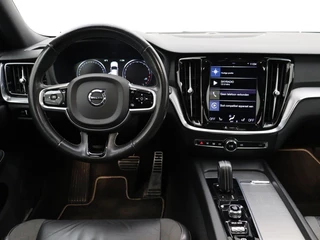 Volvo V60 Volvo V60 B4 AUT(8) R-DESIGN SCHUIFDAK HARMAN KARDON 19INCH TREKHAAK KEYLE - afbeelding nr 32