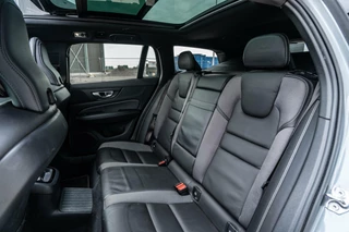 Volvo V60 Volvo V60 2.0 T6 340PK AWD R-Design Head Up|360|Pano|Bomvol! - afbeelding nr 48