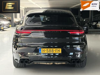 Porsche Cayenne Porsche Cayenne Coupé 4.0 Turbo S E-Hybrid | Techart | Sport Chrono | Carbon afwerking - afbeelding nr 13