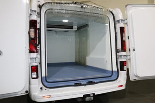 Renault Trafic Renault Trafic 2.0 dCi 120pk L1 H1 Koelwagen Dag en Nacht Airco Navigatie Trekhaak - afbeelding nr 11