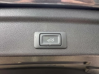 Audi Q3 Audi Q3 35 TFSI S edition Automaat Navi 20