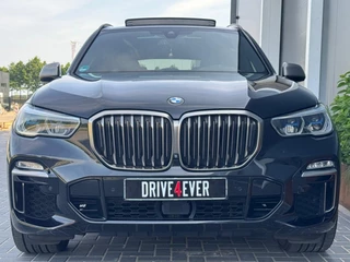 BMW X5 BMW X5 M50d M PACK M20 FULL OPTIES SKY LOUNGE PANO NAVI CARBON 360 CAME - afbeelding nr 4