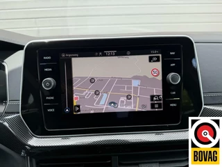 Volkswagen T-Cross Volkswagen T-Cross 1.5 TSI R-Line Business 150pk Navi, Camera, Carplay, LED, Stoelverwarming - afbeelding nr 18