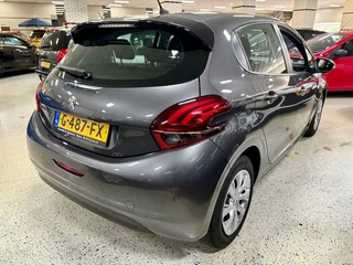 Peugeot 208 Peugeot 208 1.2 Navigatie DAB Airco Cruise PDC - afbeelding nr 19