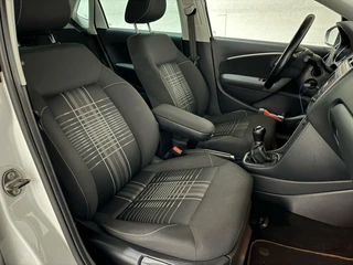 Volkswagen Polo Volkswagen Polo 1.2 TSI R-line Cruise Clima Stoelver. PDC - afbeelding nr 20