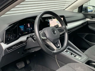 Volkswagen Golf Volkswagen Golf Variant 1.5 eTSI R-Line DSG Led Camera 2022 Carplay Dealer Onderhouden Vol Opties Eerste Eigenaar - afbeelding nr 13