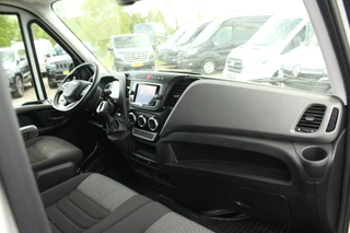 Iveco Daily Automaat | Adap. Cruise| L + R Schuifdeur | 3500kg trekgew. | Gev. Stoel | Camera | Navi | Clima | Lease 537,- p/m - afbeelding nr 17