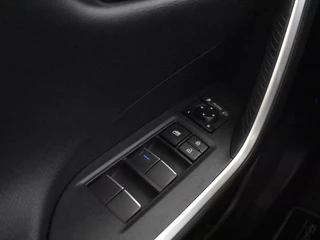 Toyota RAV4 Toyota RAV4 2.5 Hybrid First Edition | Parkeersensoren V+A | Stoelverwarming - afbeelding nr 22