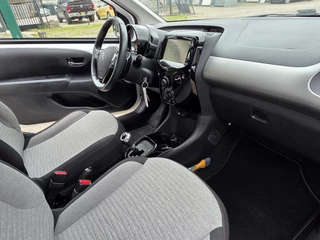 Citroën C1 Citroën C1 1.0 VTi Shine AUT! Camera! Apk 6-2026! Zondag OPEN! - afbeelding nr 3