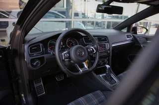 Volkswagen Golf Volkswagen Golf 1.4 TSI GTE - afbeelding nr 3