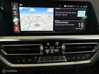 BMW 3 Serie BMW 3-serie Touring 330i Business Edition M-Pakket Electrische trekhaak 258PK dealer onderhouden - afbeelding nr 18