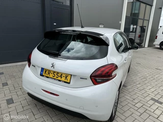 Peugeot 208 Peugeot 208 1.2 PureTech 2016 Distributieriem vervangen Navi - afbeelding nr 6