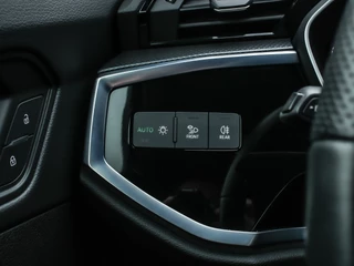 Audi Q3 | ADAPTIVE CRUISE | TREKHAAK | CLIMATRONIC | DODEHOEKDETECTIE | LANE ASSIST | - afbeelding nr 59