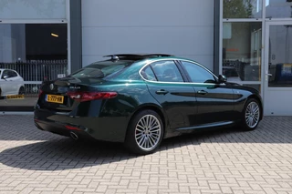 Alfa Romeo Giulia Alfa Romeo Giulia 2.0T TI/STOEL.STUUR.VERW/KEYLESS/ADAP.CRUISE/DODEHOEK - afbeelding nr 2