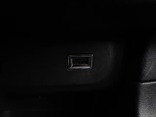 Citroën C3 Citroën C3 1.2 PureTech Max | Navigatie | Cruise Control | Parkeersensoren - afbeelding nr 19