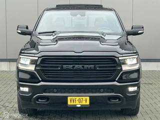 Dodge Ram 1500 Dodge Ram 1500 5.7 V8 4x4 Crew Cab Laramie Night 1e Eigenaar - afbeelding nr 4