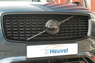 Volvo XC90 Volvo XC90 T8 Recharge AWD R-Design | Longe Range | Panoramadak | Stoelverwarming | BLIS | Trekhaak | Harman / Kardon | Glossy Black | Keyless - afbeelding nr 11