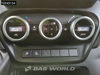 Iveco Daily Iveco Daily 35C21 3.0L Automaat Laag dak L2H1 Uniek! LED Trekhaak Navi ACC 8m3 Airco Trekhaak - afbeelding nr 16