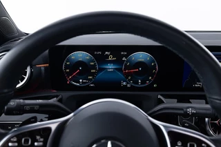 Mercedes-Benz CLA Mercedes-Benz CLA 180 Shooting Brake Luxury Line Automaat | PANORAMADAK | LEDER - afbeelding nr 18