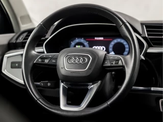 Audi Q3 245Pk Automaat (SCHUIFDAK, APPLE CARPLAY, GROOT NAVI, CLIMATE, LEDEREN SPORTSTOELEN, SFEERVERLICHTING, CAMERA, GETINT GLAS, CRUISE, NIEUWSTAAT) - afbeelding nr 19