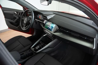 Audi A3 Audi A3 Sportback 35 TFSI 150 PK|Pro Line S|1ste Eig|Org NL|Panoramadak|Camera|Trekhaak|Dealer Onderhouden - afbeelding nr 21