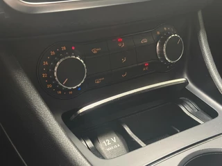 Mercedes-Benz A-Klasse Mercedes-Benz A-klasse 180 AMG Business Solution | Navi | Camera | PDC | Cruise Control | 17” Velgen - afbeelding nr 10