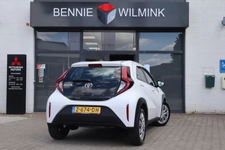 Toyota Aygo Toyota Aygo X 1.0 VVT-i MT Play AdaptiveCruise/Apple/AndroidAuto - afbeelding nr 2