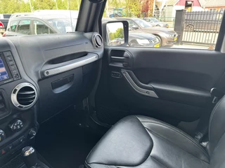Jeep Wrangler Jeep Wrangler 2.8 CRD Sport | Leder | Navi | Grijs kenteken - afbeelding nr 19