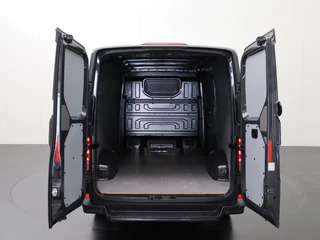 Volkswagen Crafter | Navigatie | Parkpilot | Betimmering - afbeelding nr 4