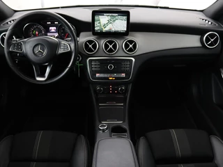 Mercedes-Benz CLA Mercedes-Benz CLA-klasse 180 Urban | Stoelverwarming | Sportstoelen |  Navigatie | Park Assist | Full LED | Half leder | Cruise control | Airco | Bluetooth - afbeelding nr 9