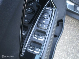 Kia Niro Kia Niro 1.6 GDi Hybrid SportsLine - Navi - Leder - Trekhaak - afbeelding nr 10