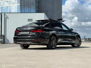 Audi A6 Audi A6 Limousine 55 TFSI quattro 400pk |Pano |HUD |Carplay - afbeelding nr 2