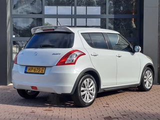 Suzuki Swift Suzuki Swift 1.2 Exclusive EASSS | Airco | Cruise | Keyless | Stoelverwarming | LMV | - afbeelding nr 4