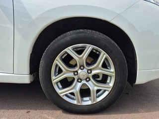 Mitsubishi Outlander Mitsubishi Outlander 2.0 PHEV Instyle - afbeelding nr 8