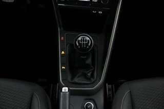 Volkswagen Polo Volkswagen Polo 1.0 TSI Comfortline Business | Adaptive Cruise | Navi | - afbeelding nr 28