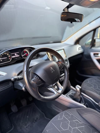 Peugeot 2008 Peugeot 2008 1.2 PureTech Active - afbeelding nr 38