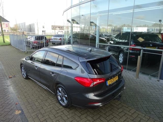 Ford Focus Ford Focus Wagon 1.5 EcoBoost ST Line automaat/B&O /Trekhaak - afbeelding nr 3