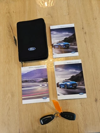 Ford Focus Ford Focus 1.5 EcoBoost 150PK Titanium Business / NL Auto - afbeelding nr 43